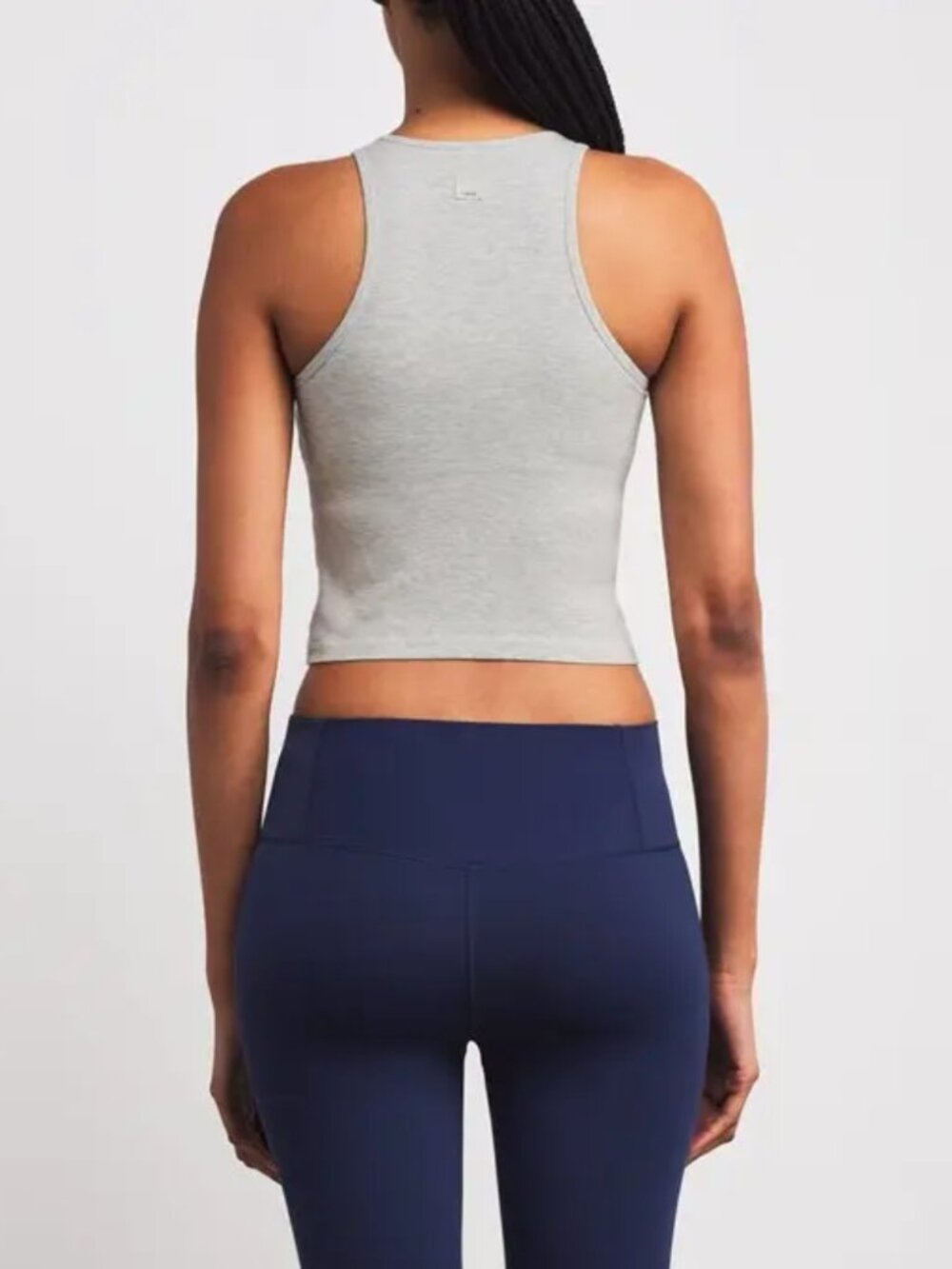Vuori Pose Plyo Tank Top White Heather Gray Cropped Athleisure Size M NWT - Picture 2 of 14